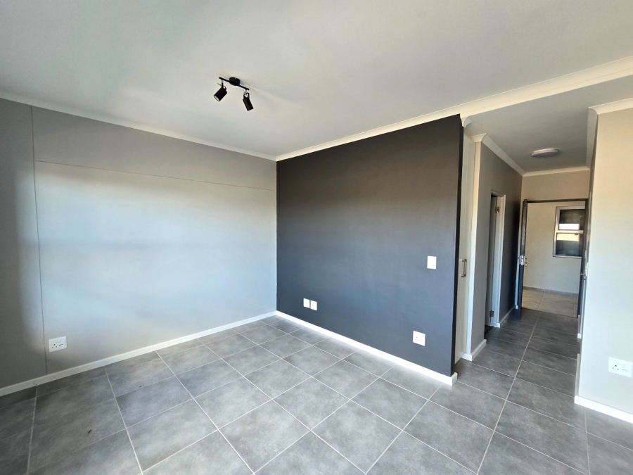 To Let 1 Bedroom Property for Rent in Table View Western Cape